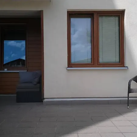 Apartament Zalesie Z Tarasem Lubiń Exterior foto
